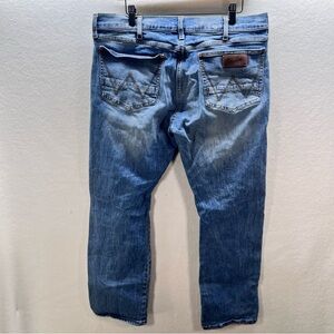 Wrangler Retro Slim Straight Cowboy Jeans Mens 35/30 Blue Denim Western 2983
